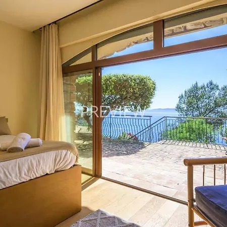 Dream Prestige, Pool Sea * Saint-Raphael (Var)
