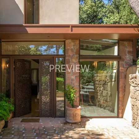 Dream Prestige, Pool Sea Saint-Raphael (Var)